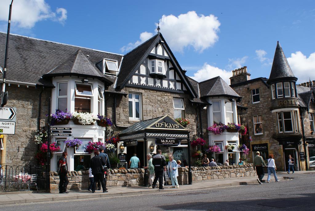 Mckays Hotel Pitlochry Exterior foto